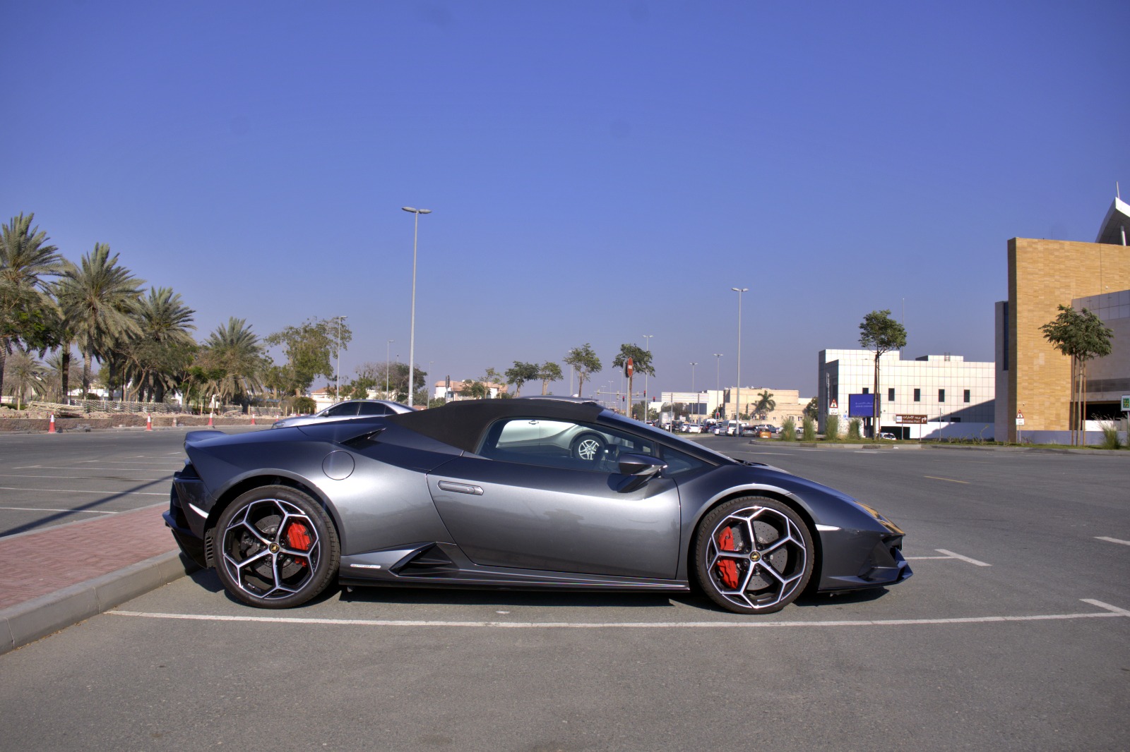 Lamborghini Huracan EVO Spyder 2024